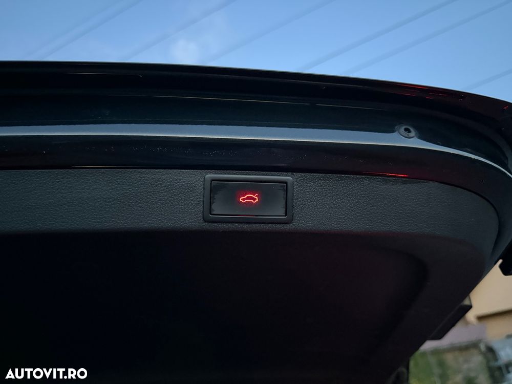 Skoda Octavia 2.0 TDI DSG Premium Edition - 29