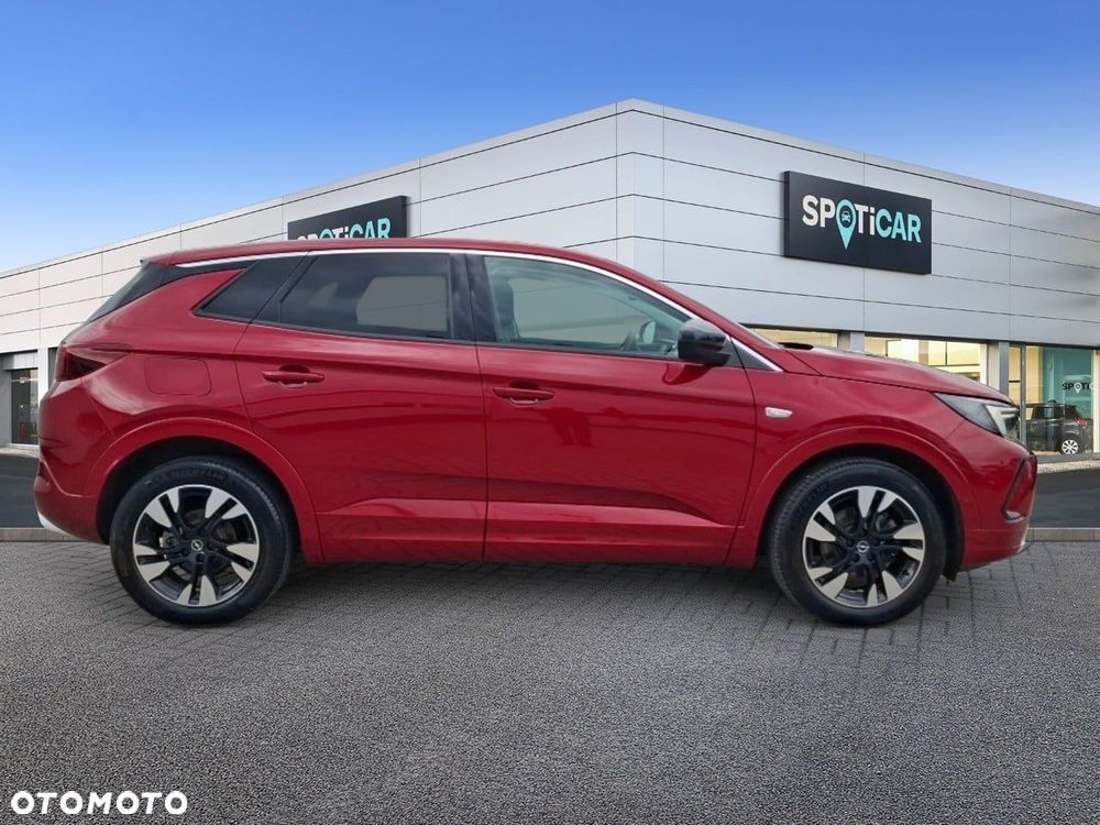 Opel Grandland 1.2 T Business Edition S&S - 4