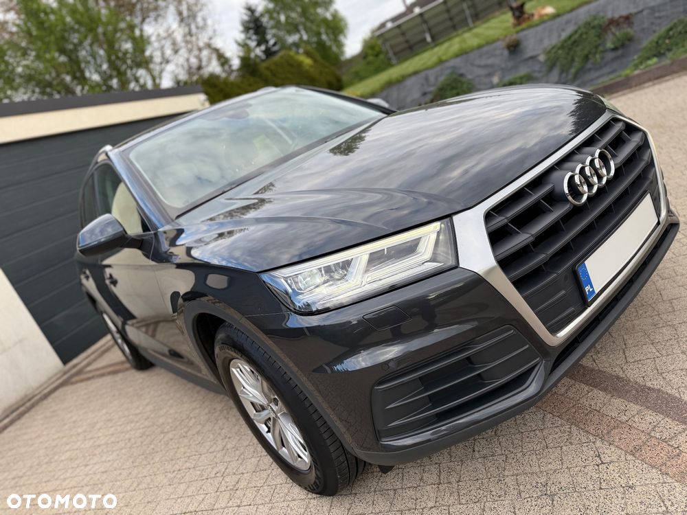 Audi Q5 35 TDI S tronic design - 4