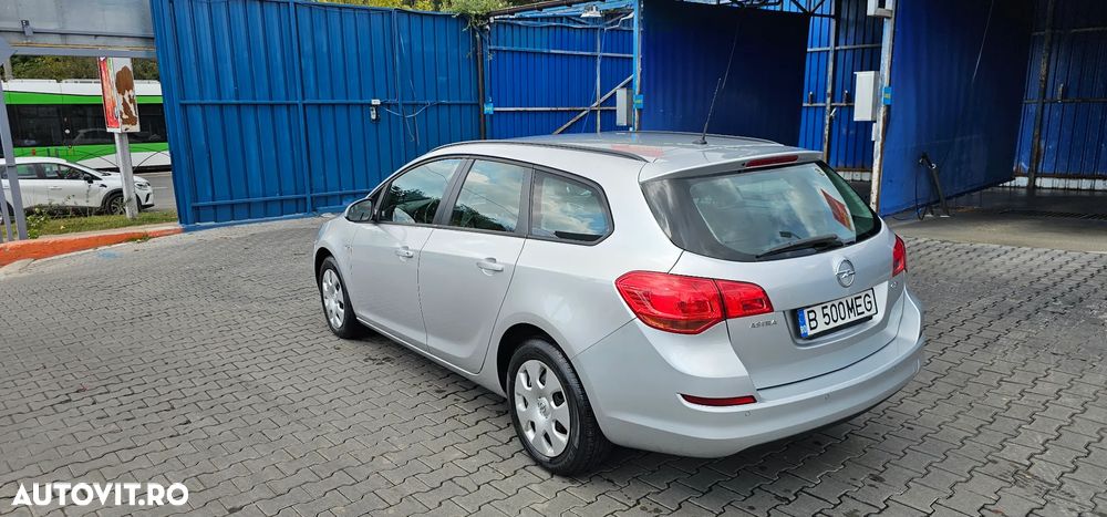Opel Astra 1.7 CDTI DPF Sports Tourer - 6