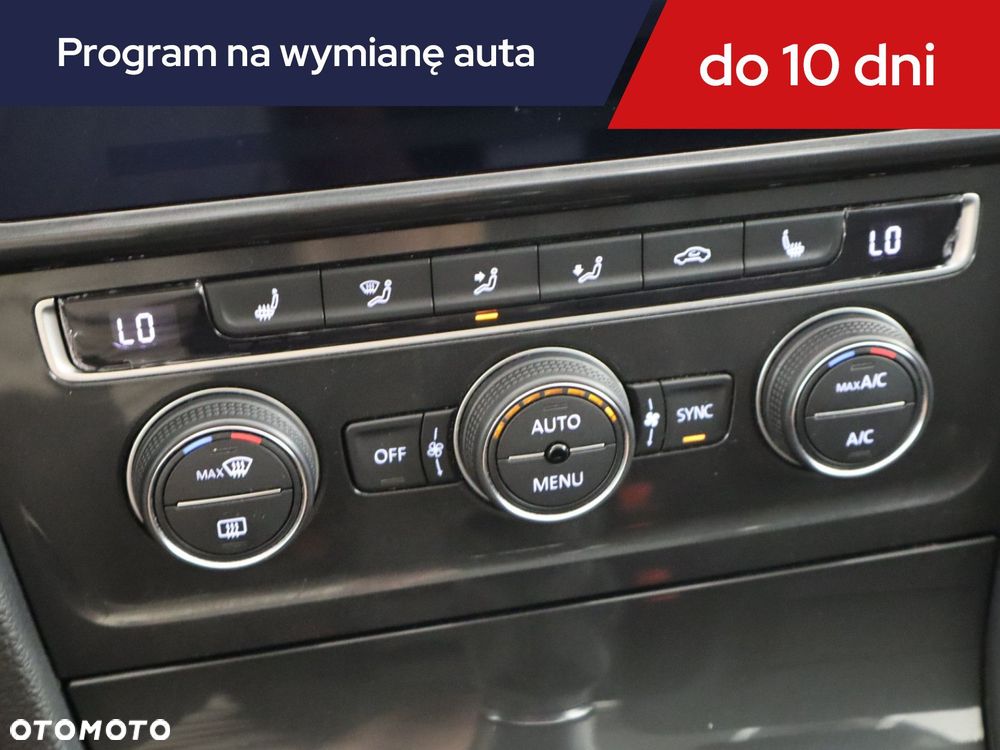 Volkswagen Golf Variant - 14