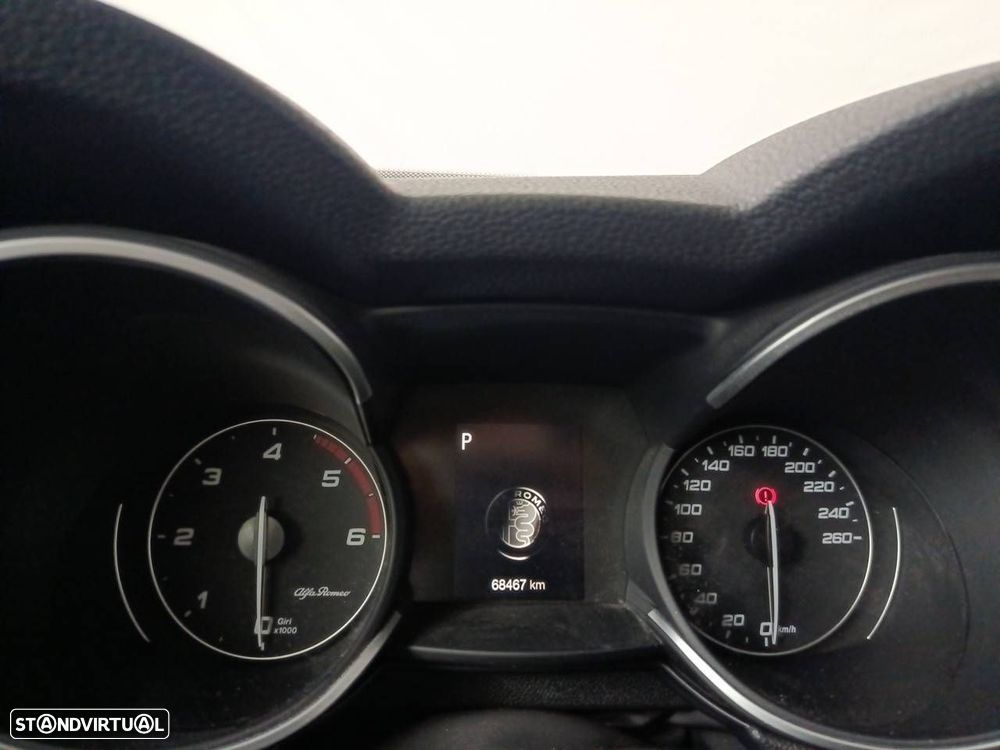 Alfa Romeo Stelvio 2.2 D Super AT8 - 13