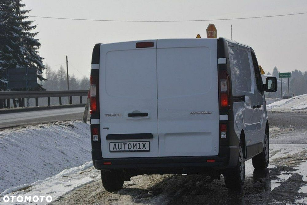 Renault Trafic - 8