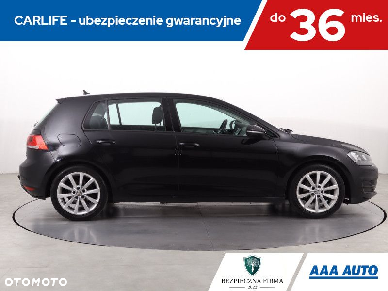 Volkswagen Golf - 7