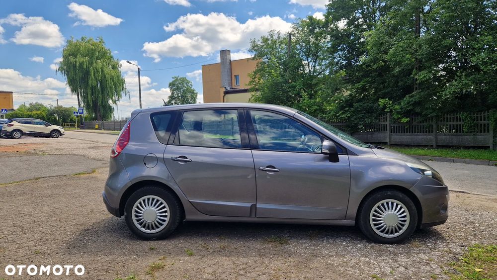 Renault Scenic - 3