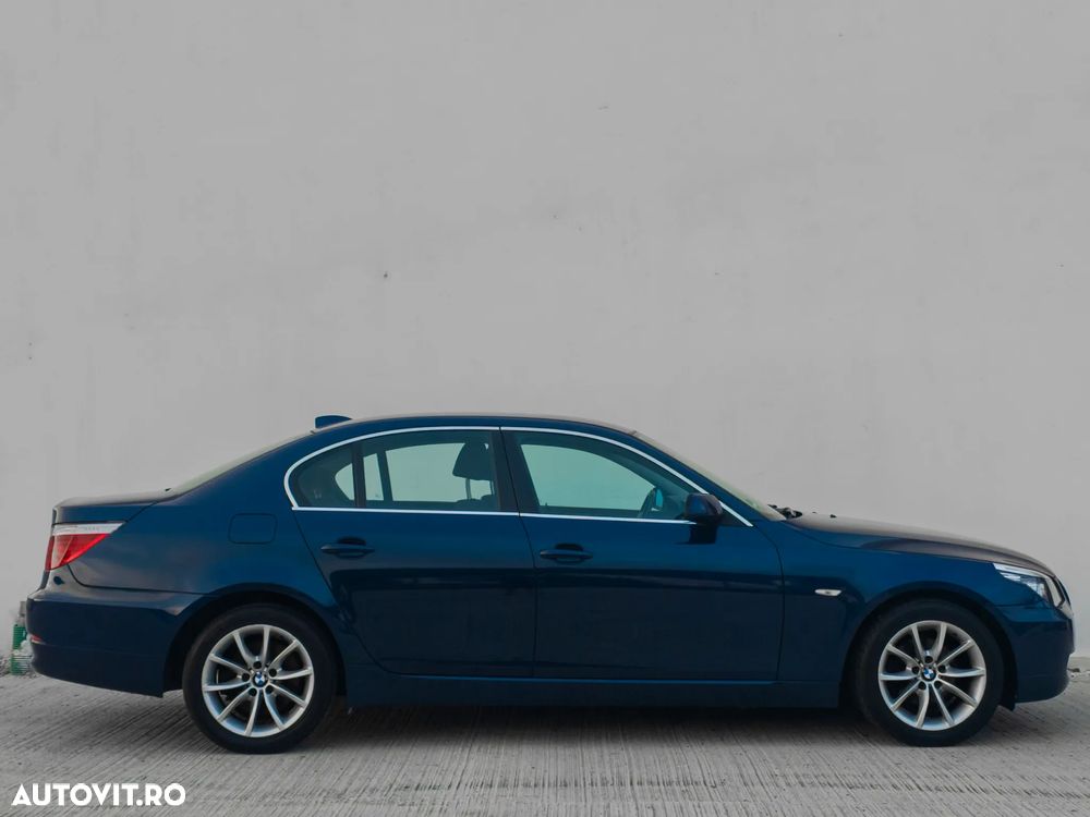 BMW Seria 5 520d - 7