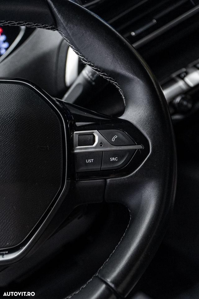 Peugeot 3008 PureTech 130 Stop & Start Allure - 29