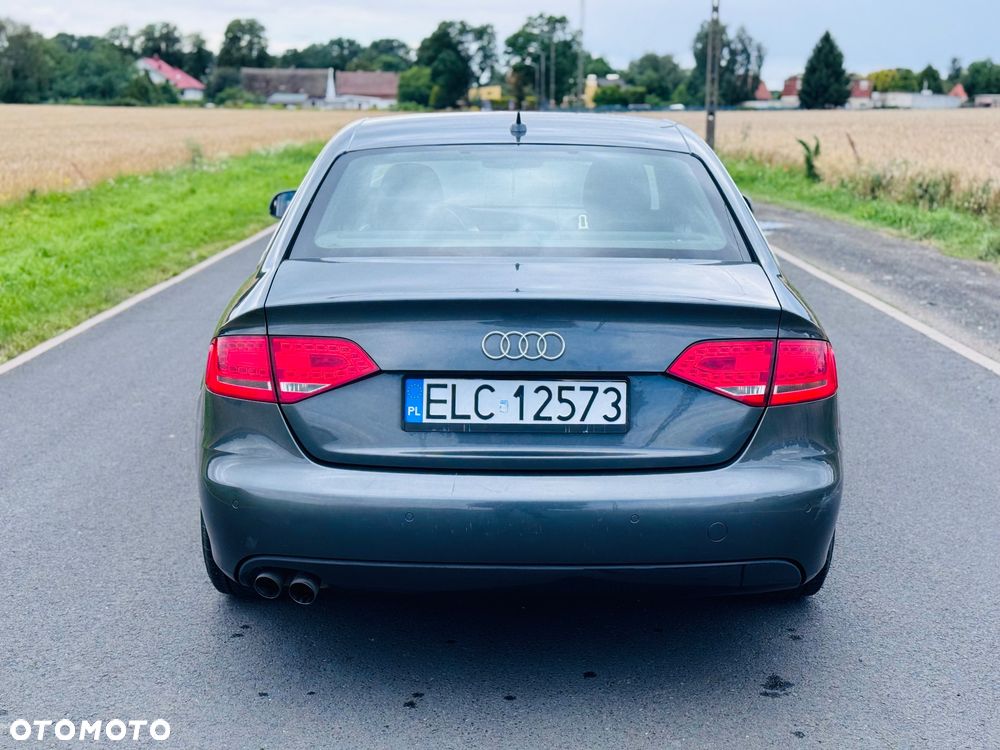 Audi A4 Avant - 2
