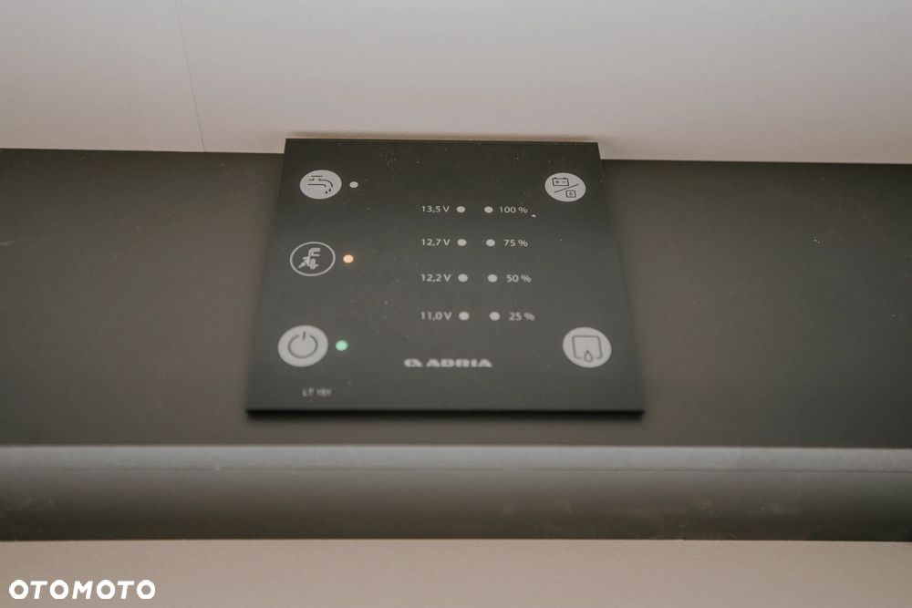 Adria AVIVA 360 DK - 25