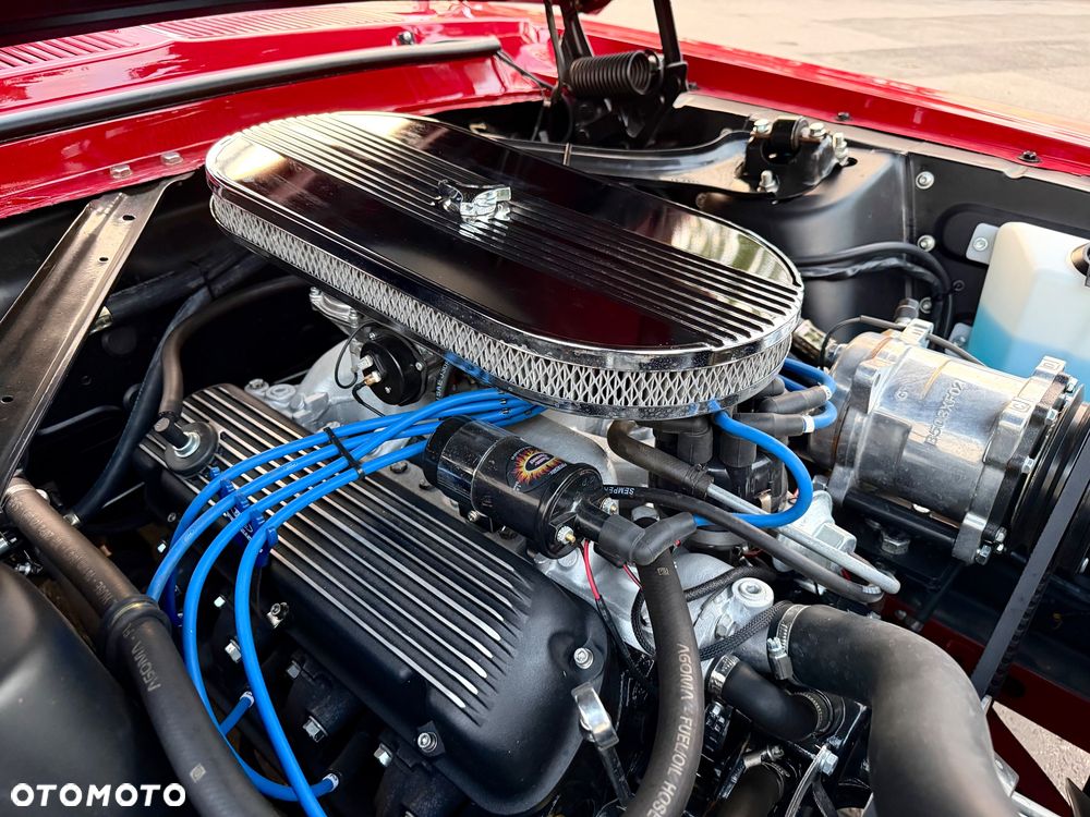 Ford Mustang - 36