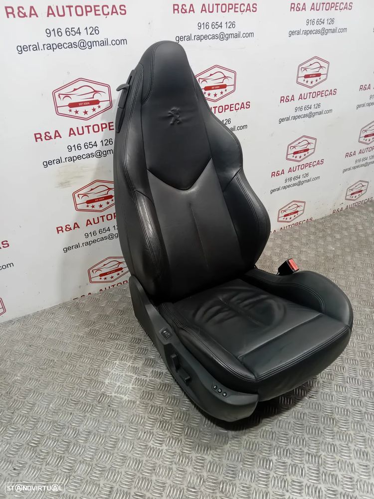 Conjunto de Bancos Peugeot RCZ Em Pele - 5