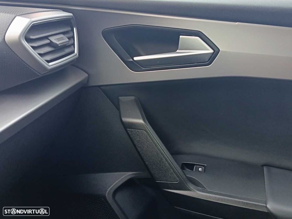 SEAT Leon 1.0 TSI FR - 18