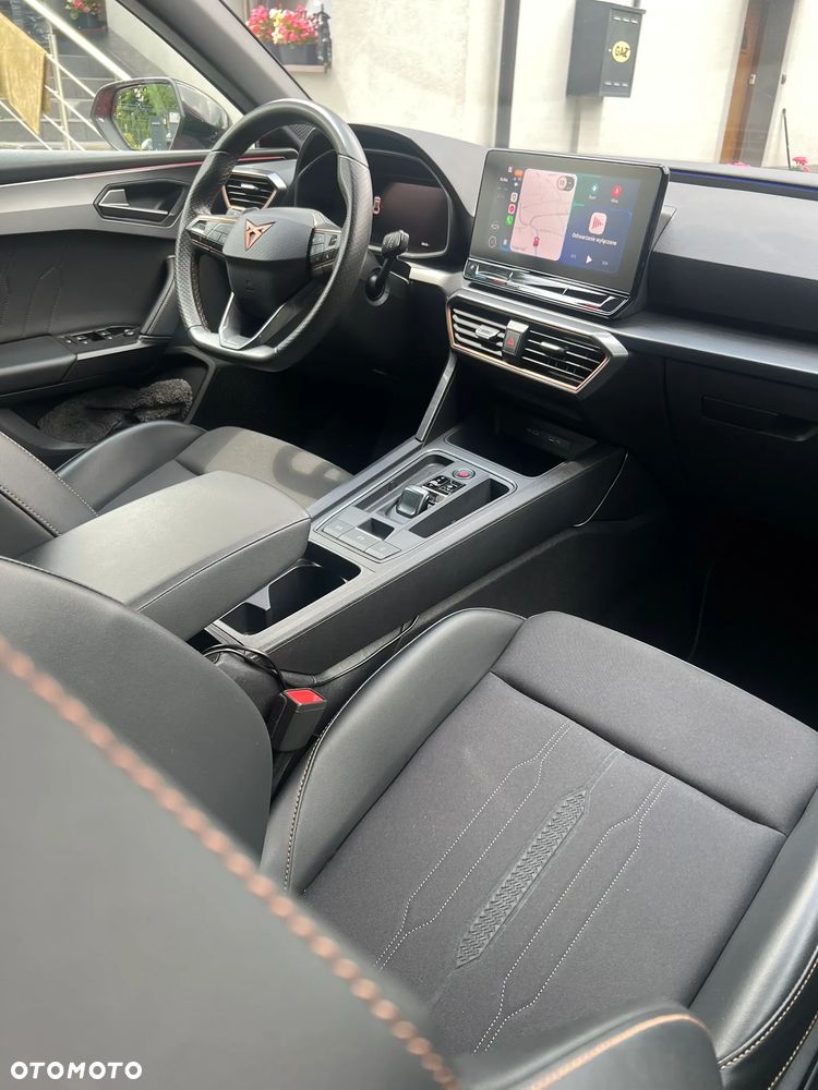 Cupra Leon 1.5 eTSI DSG - 11