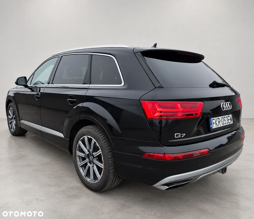 Audi Q7 3.0 TFSI Quattro Tiptr - 4