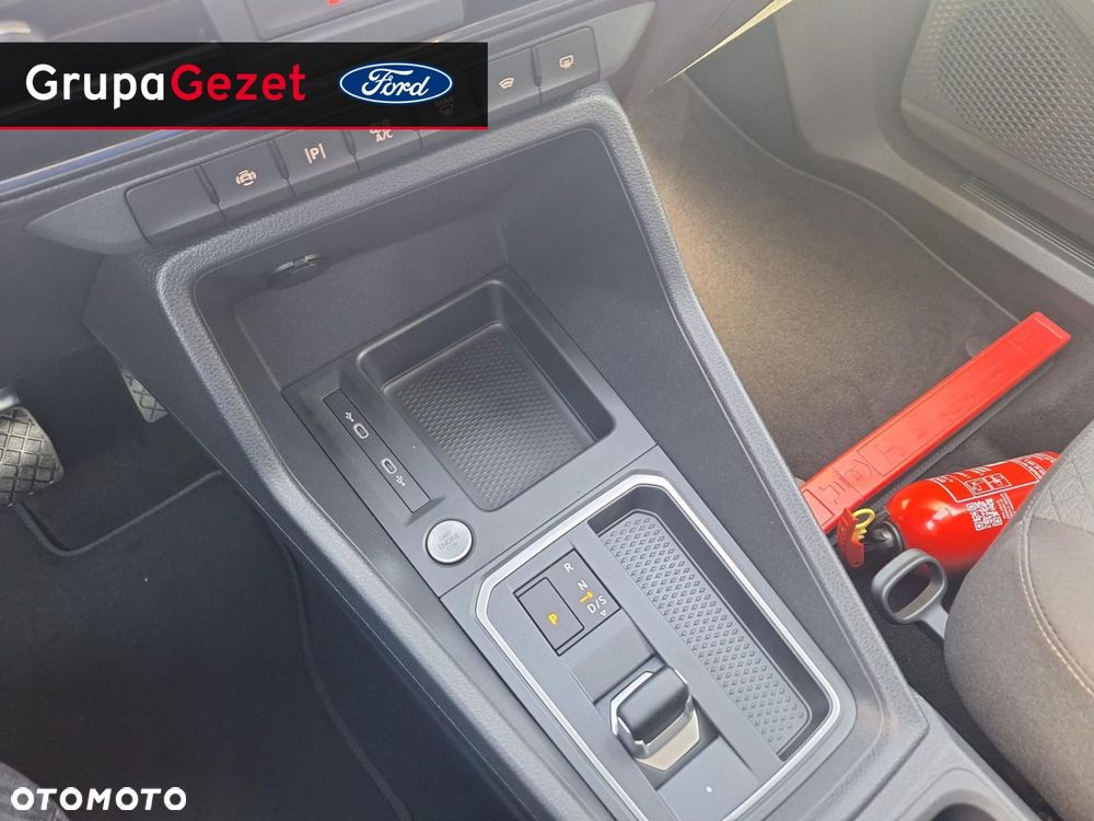 Ford Tourneo Connect - 10