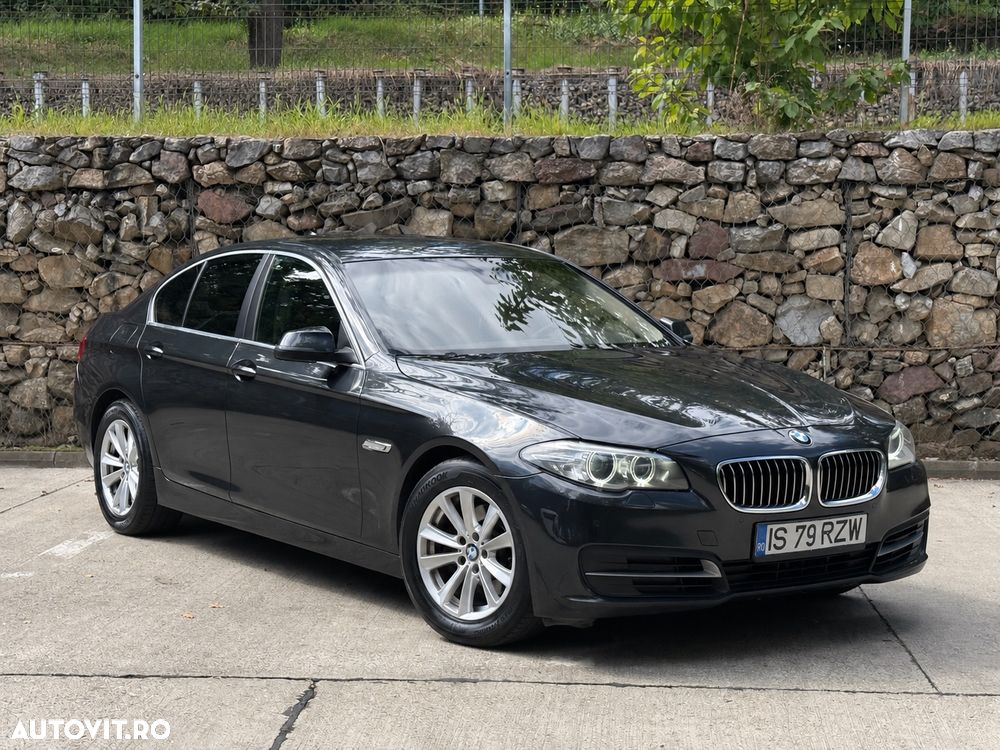 BMW Seria 5 520d Aut. - 11