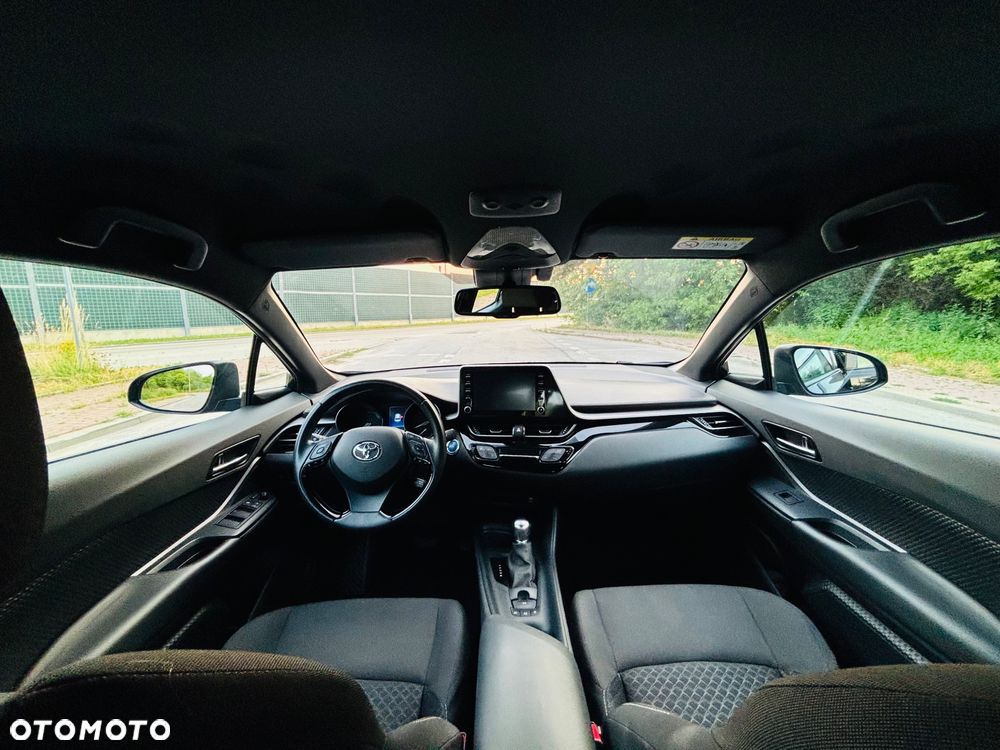 Toyota C-HR - 9