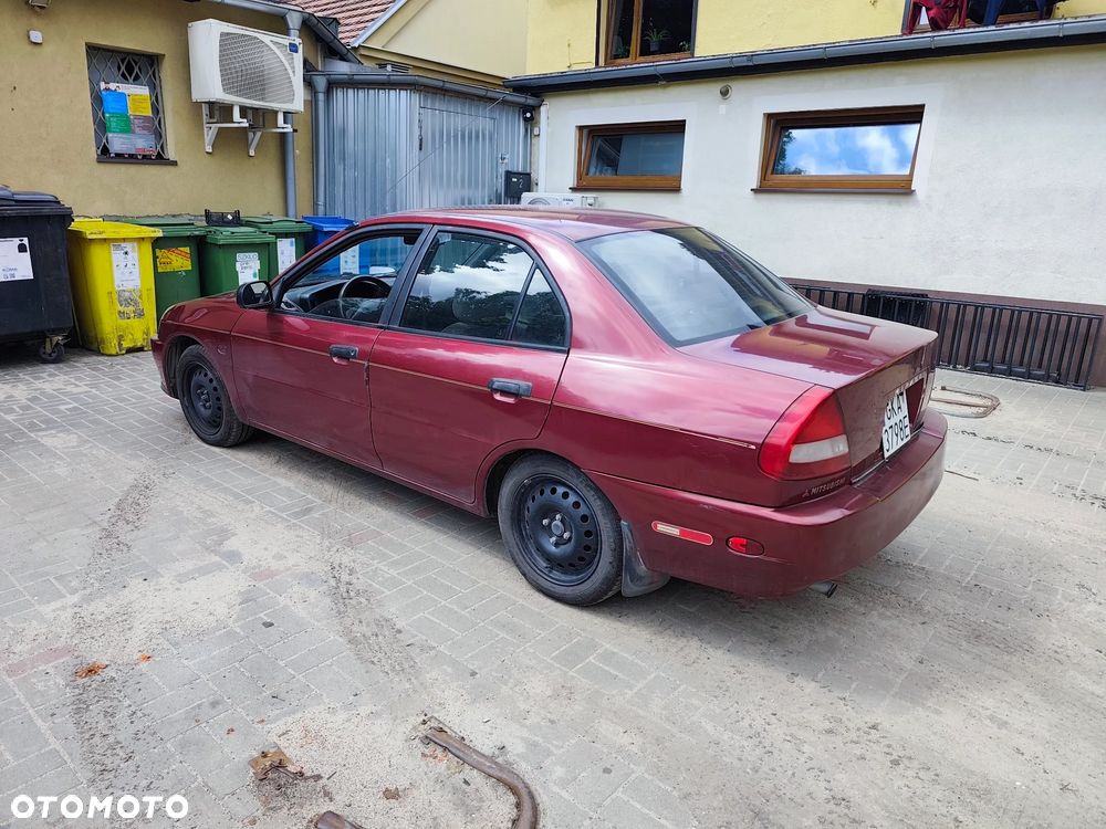 Mitsubishi Inny - 3