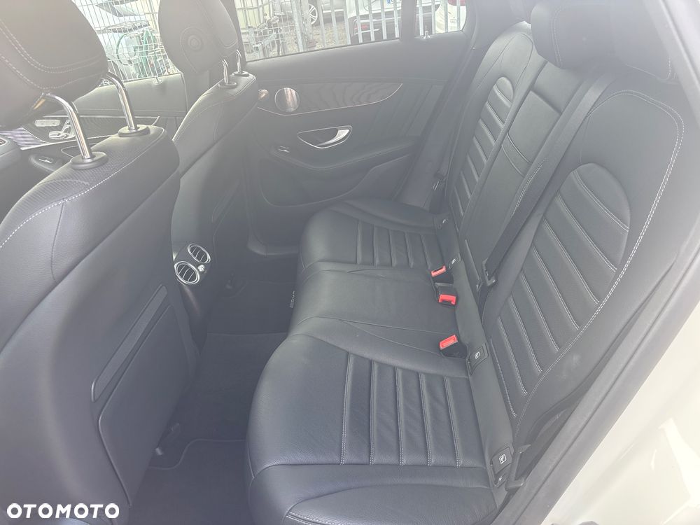 Mercedes-Benz EQC 400 4Matic AMG Line - 8