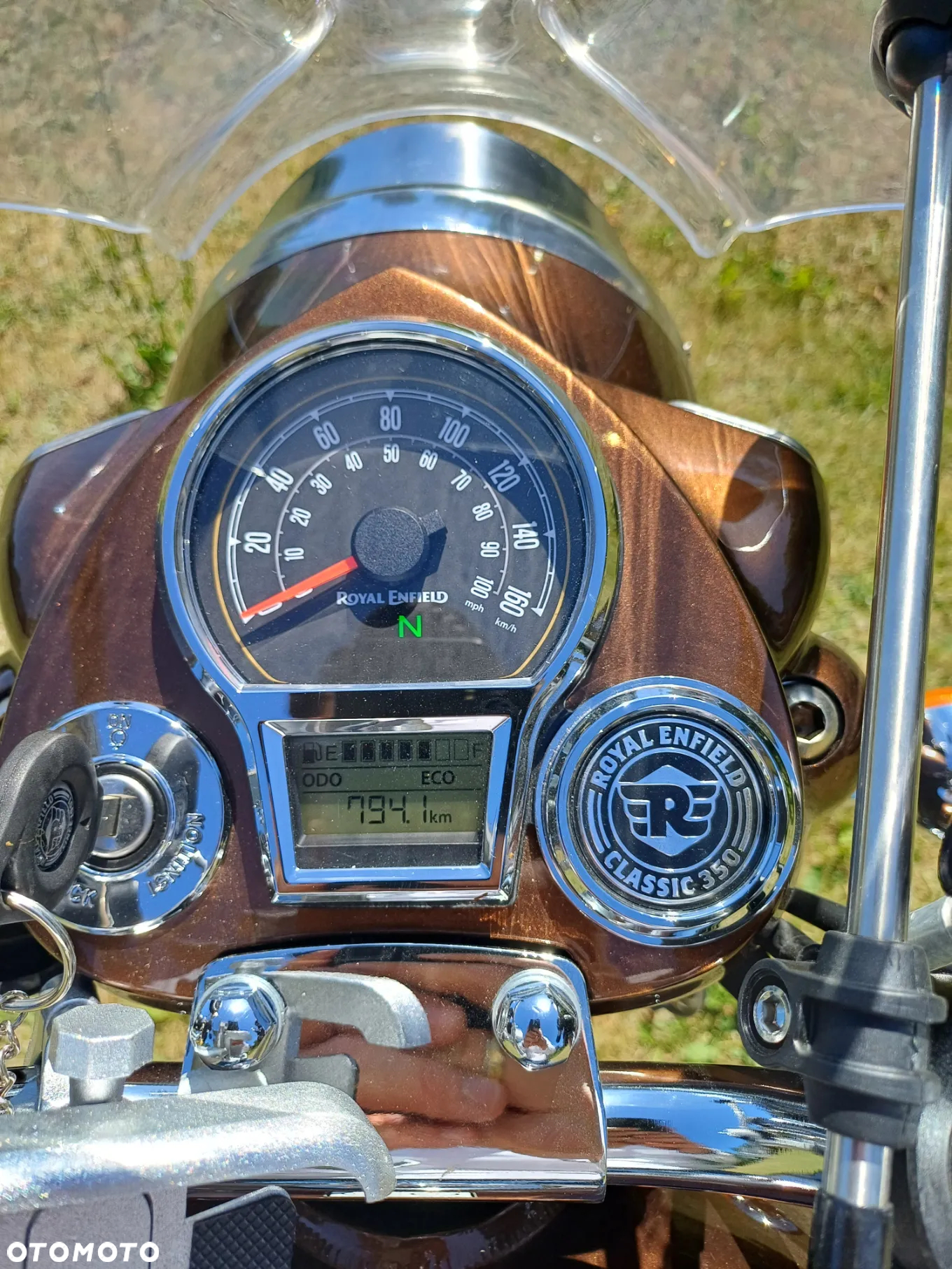 Royal Enfield Bullet 350 - 4