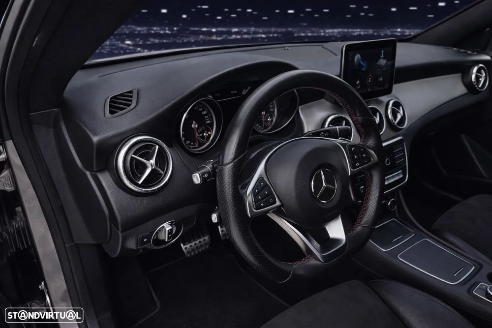 Mercedes-Benz CLA 200 (CDI) d 4Matic 7G-DCT AMG Line - 7
