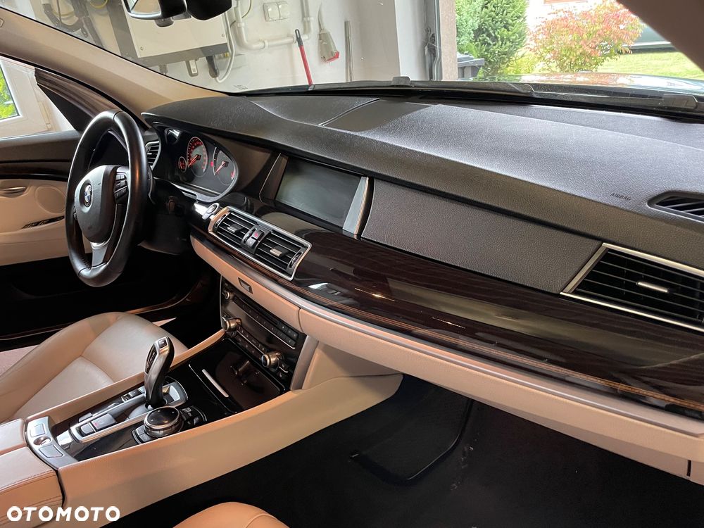 BMW Seria 5 518d Luxury Line - 7