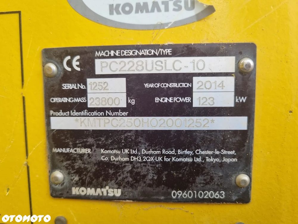 Komatsu PC228 US Compact 24 Tony 8 250 Mth - 19