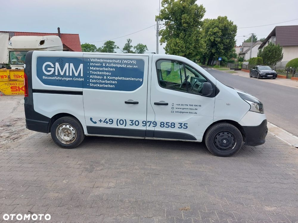 Renault TRAFIC - 2