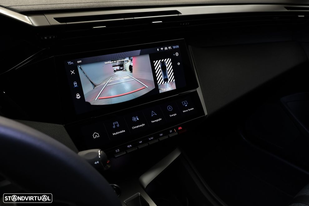 Peugeot 408 1.6 Hybrid Allure e-EAT8 - 16