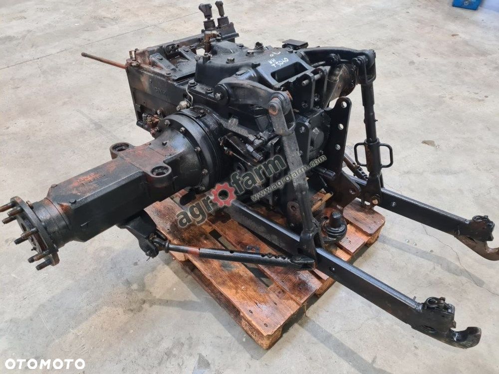 Tylny most New Holland T5040 87700831 - 4