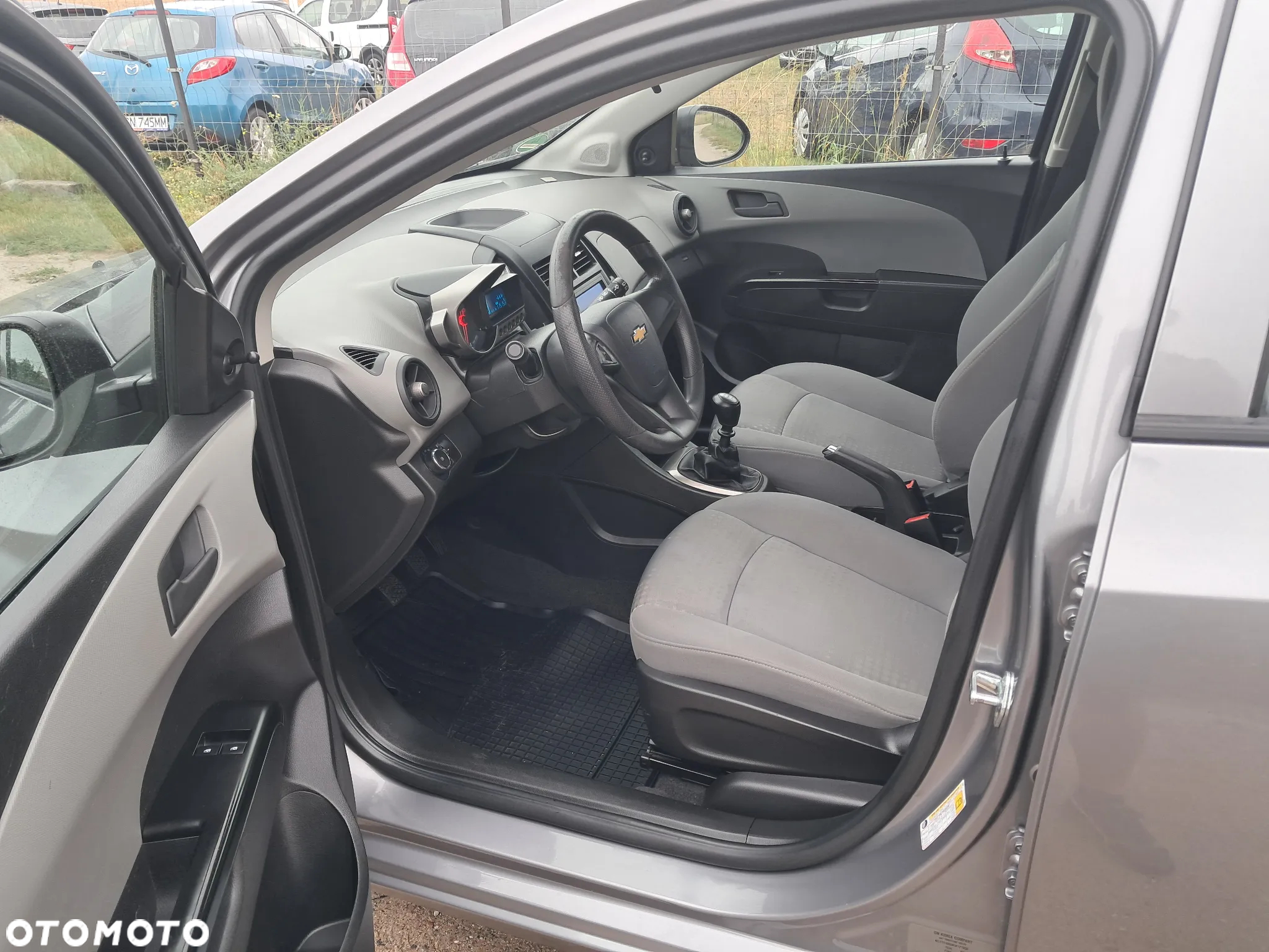 Chevrolet Aveo 1.2 LS+ - 12