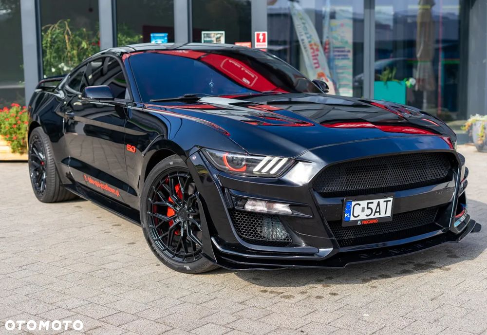 Ford Mustang - 12