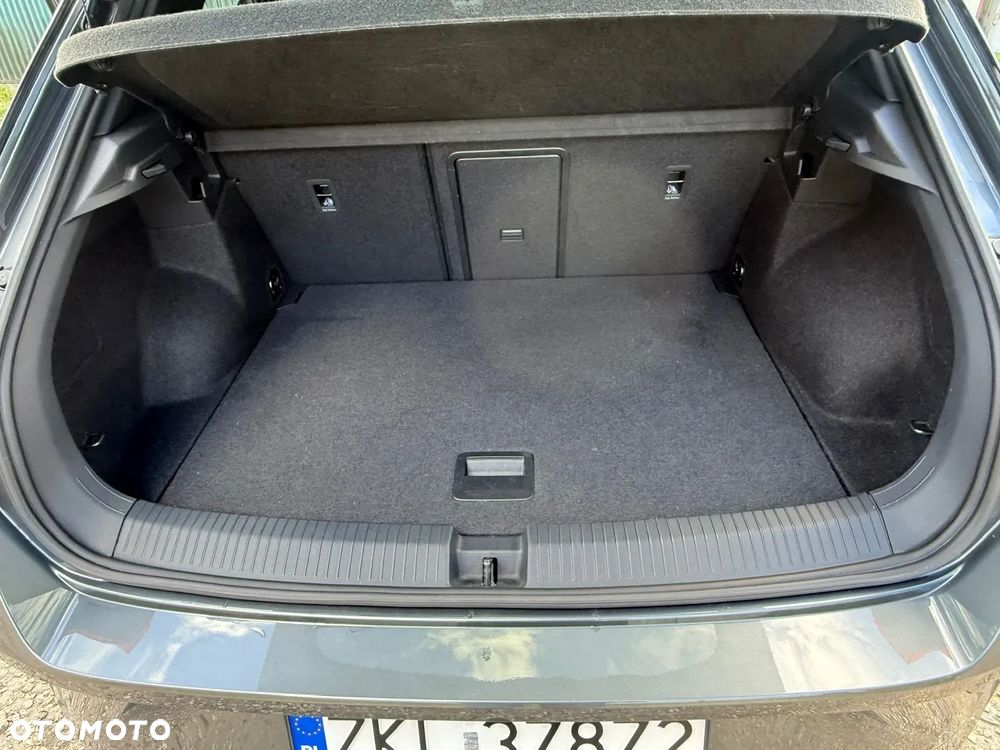 Volkswagen T-Roc 1.5 TSI R-Line DSG - 25