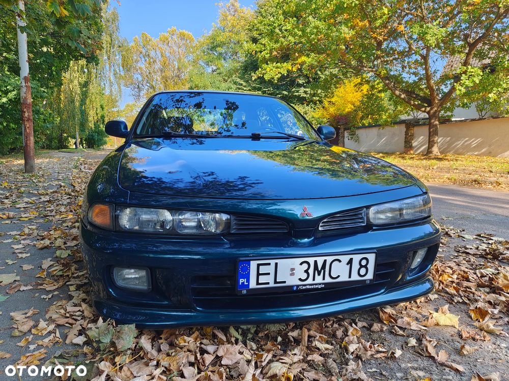 Mitsubishi Galant - 2