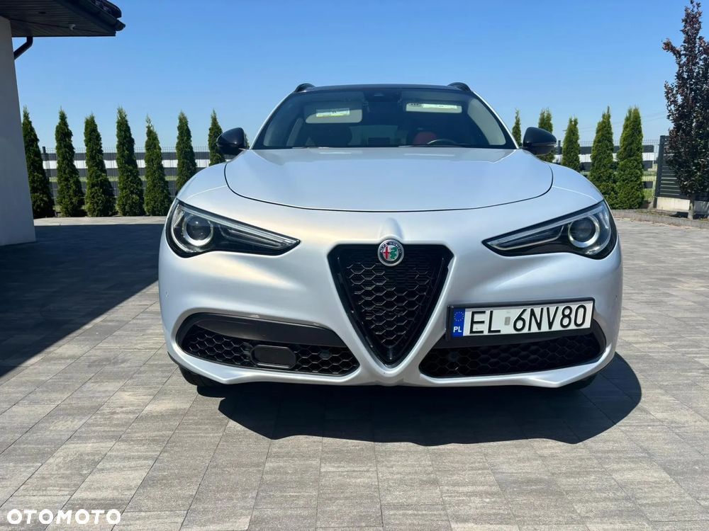 Alfa Romeo Stelvio - 6