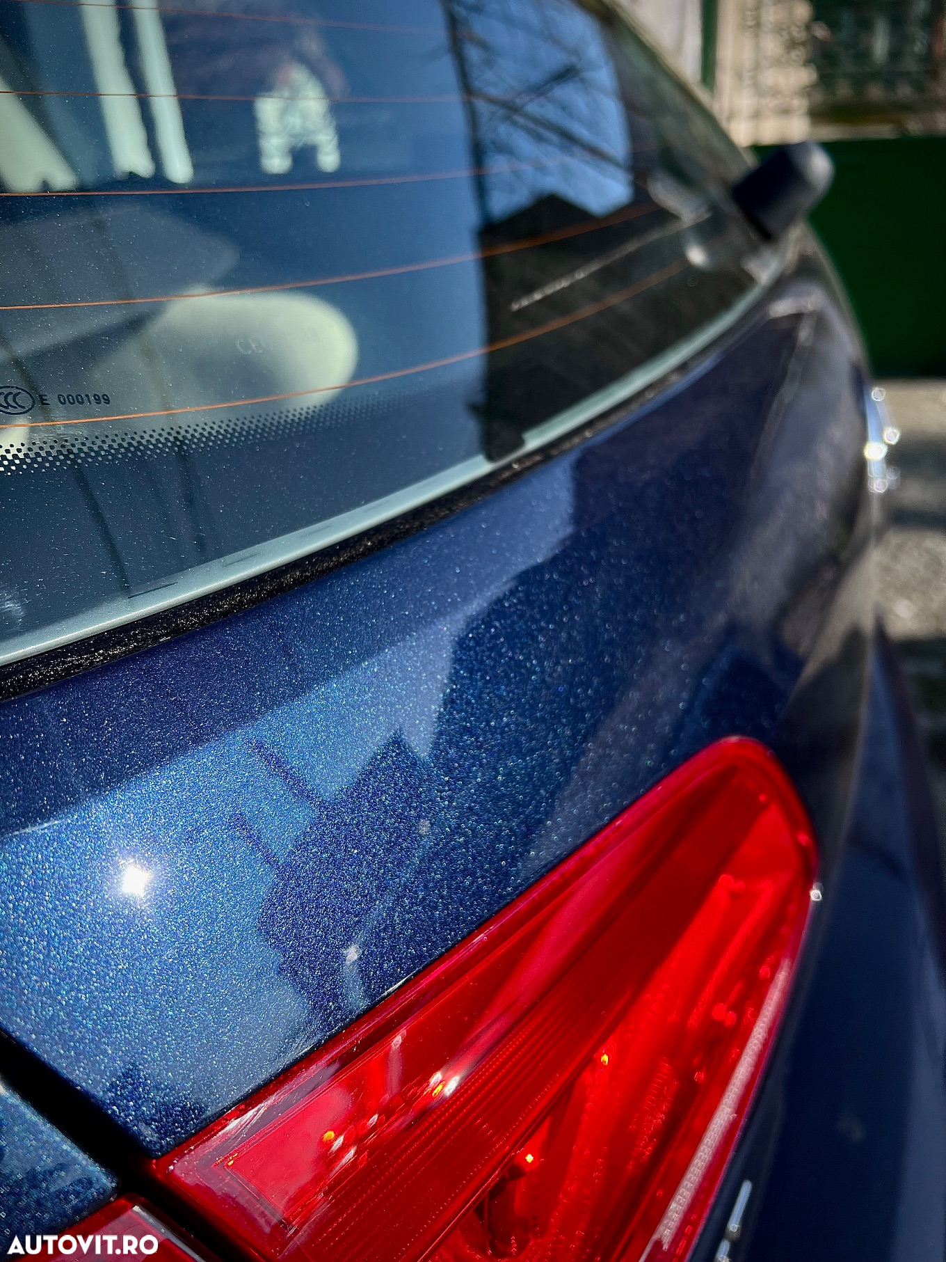 Volkswagen Passat Variant 2.0 TDI BlueMotion Technology Highline - 38