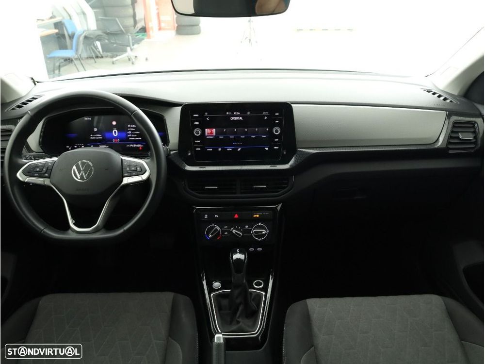 VW T-Cross 1.0 TSI Urban DSG - 18
