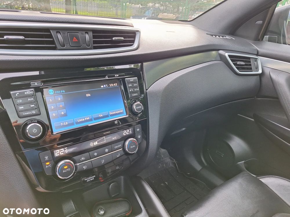 Nissan Qashqai 1.6 DIG-T Tekna+ - 28