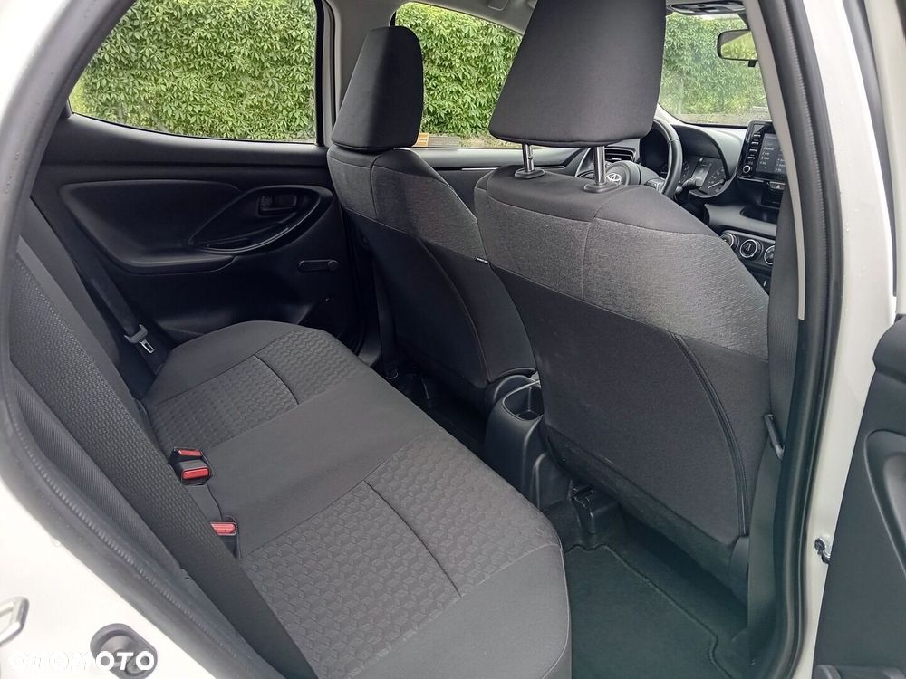 Toyota Yaris 1.5 Comfort CVT - 7