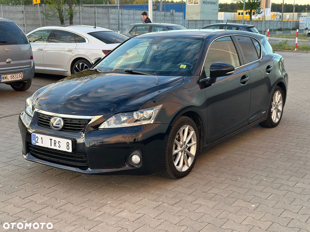 Lexus CT 200h Prestige - 1