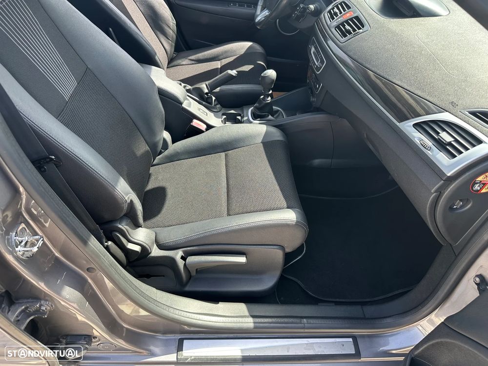 Renault Mégane Sport Tourer 1.5 dCi Dynamique - 28