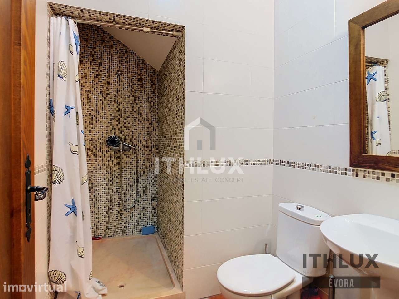 Quintinha T4 com Piscina, Áreas Generosas e Vista Panorâmica - Grande imagem: 4/22