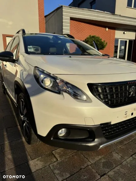 Peugeot 2008 1.5 BlueHDi GT Line S&S - 13