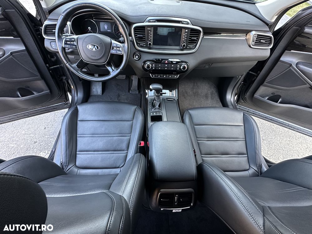 Kia Sorento - 11