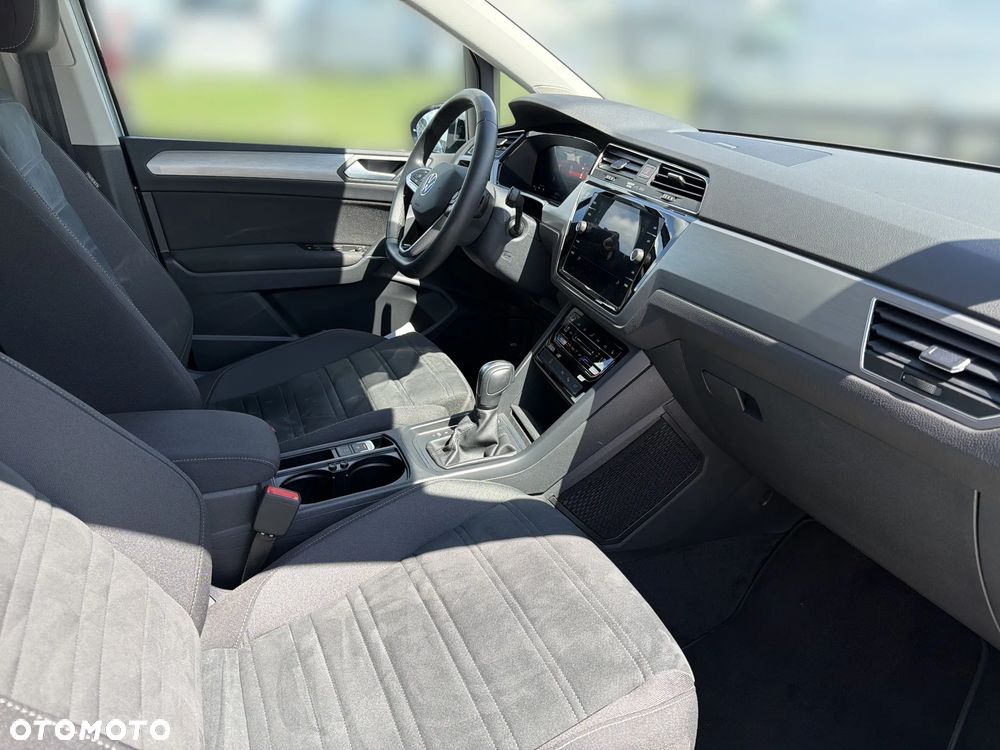 Volkswagen Touran 1.5 TSI EVO Comfortline Plus DSG - 18