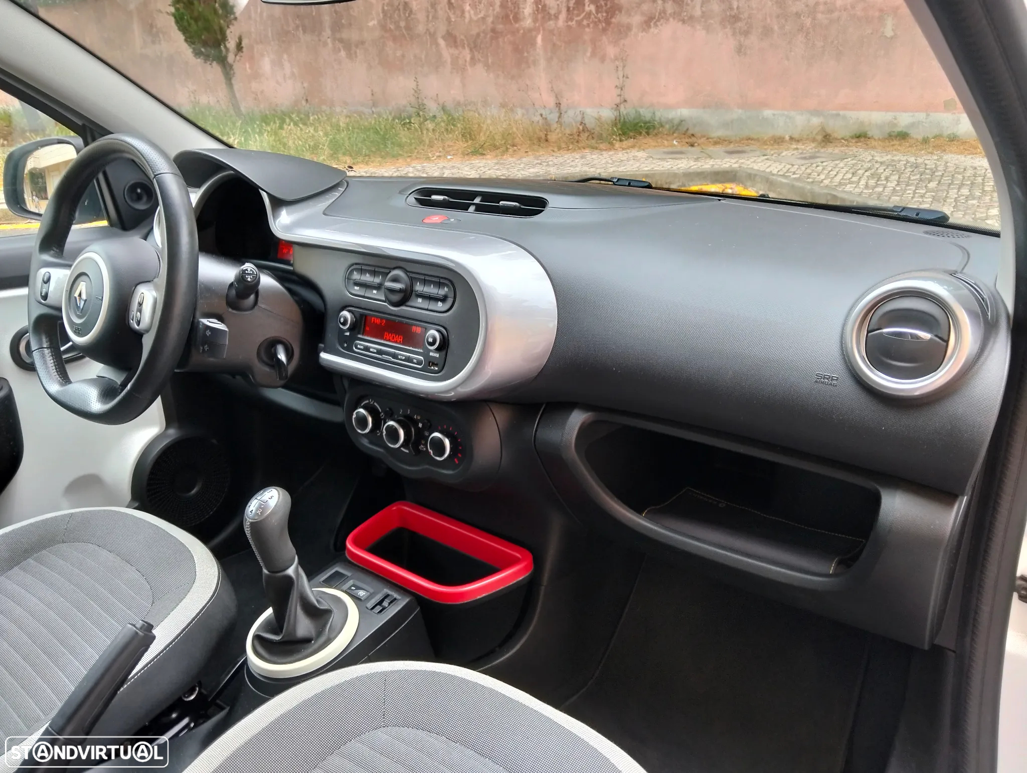 Renault Twingo 1.0 SCe Limited - 15