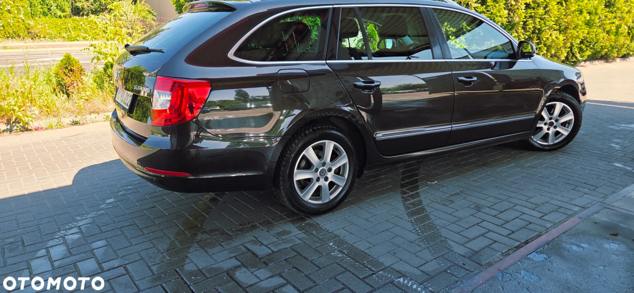 Skoda Superb 2.0 TDI Business DSG - 7