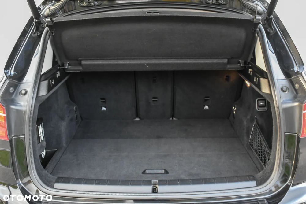 BMW X1 sDrive18d Sport - 40