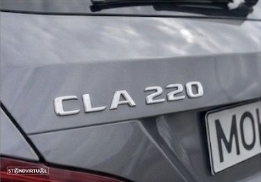 Mercedes-Benz CLA 200 d Shooting Brake AMG Line Aut. - 33