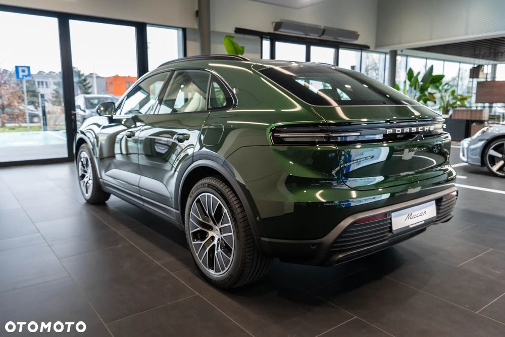 Porsche Macan - 2